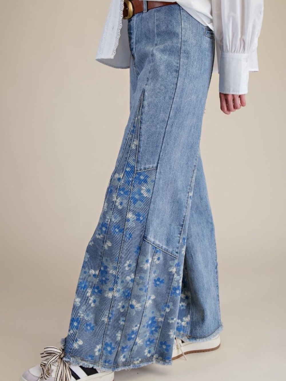 New Easel Light Wash Floral Print Panel Wide leg Pants Frayed Hem Denim Jeans - Picture 8 of 10